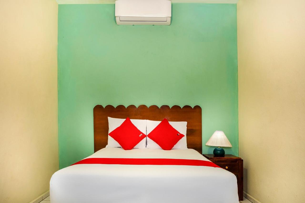 Oyo Miramar, Loreto Hotel 5*