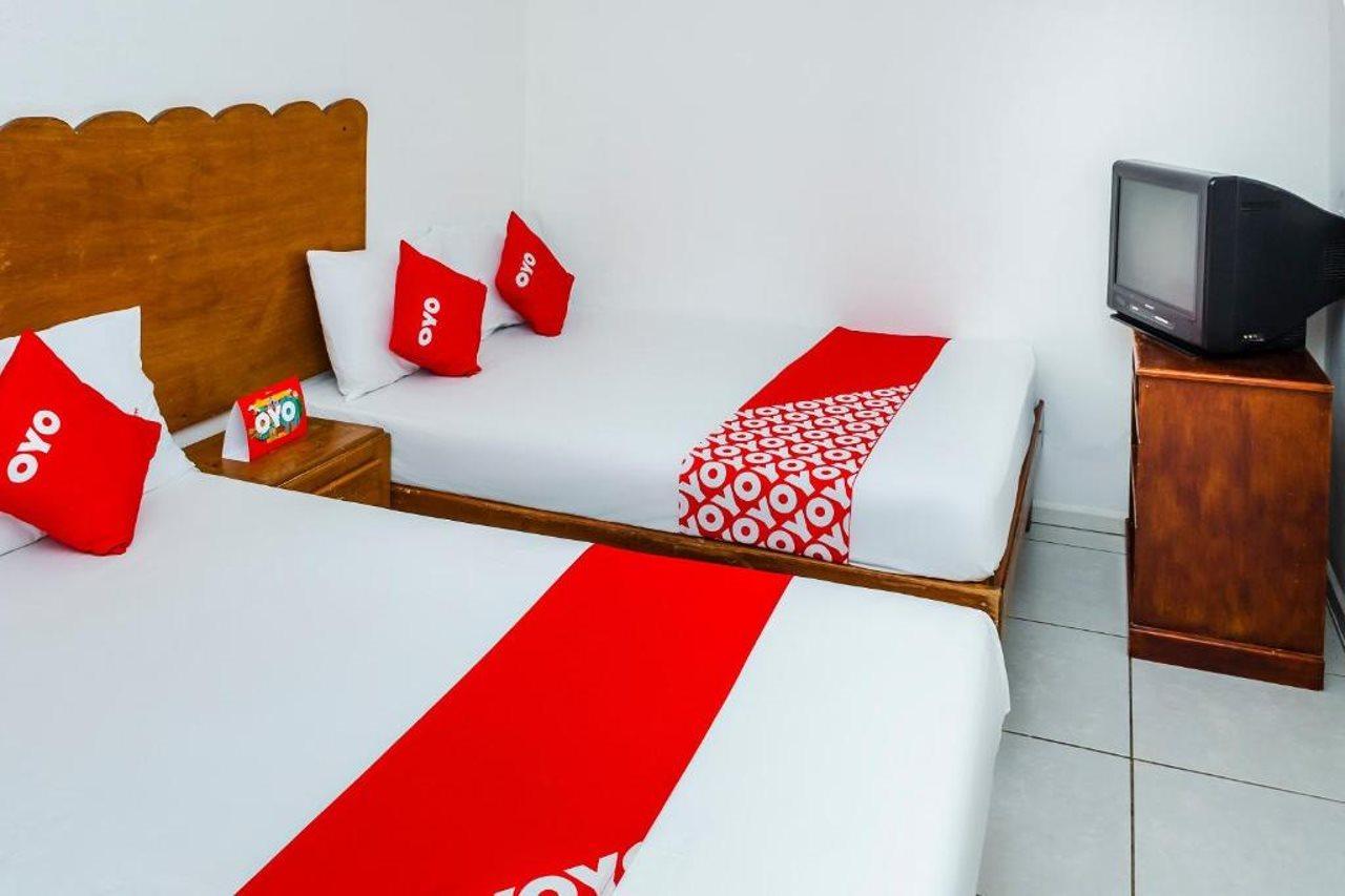 Hotel Oyo Miramar, Loreto Loreto (Baja California Sur)